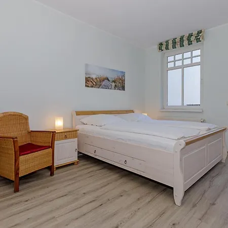 Appartementanlage Strandjuwel 214 Apartment Kuehlungsborn